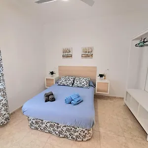 Apt. Cerca De La Playa Y Airport Appartamento Málaga