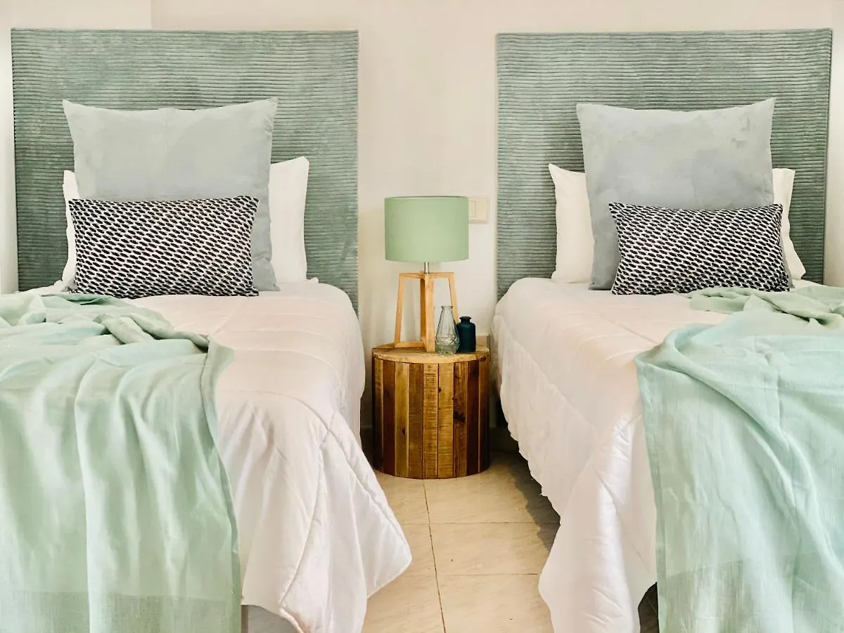 Apartment Canaryislandshost L Famara Surfer